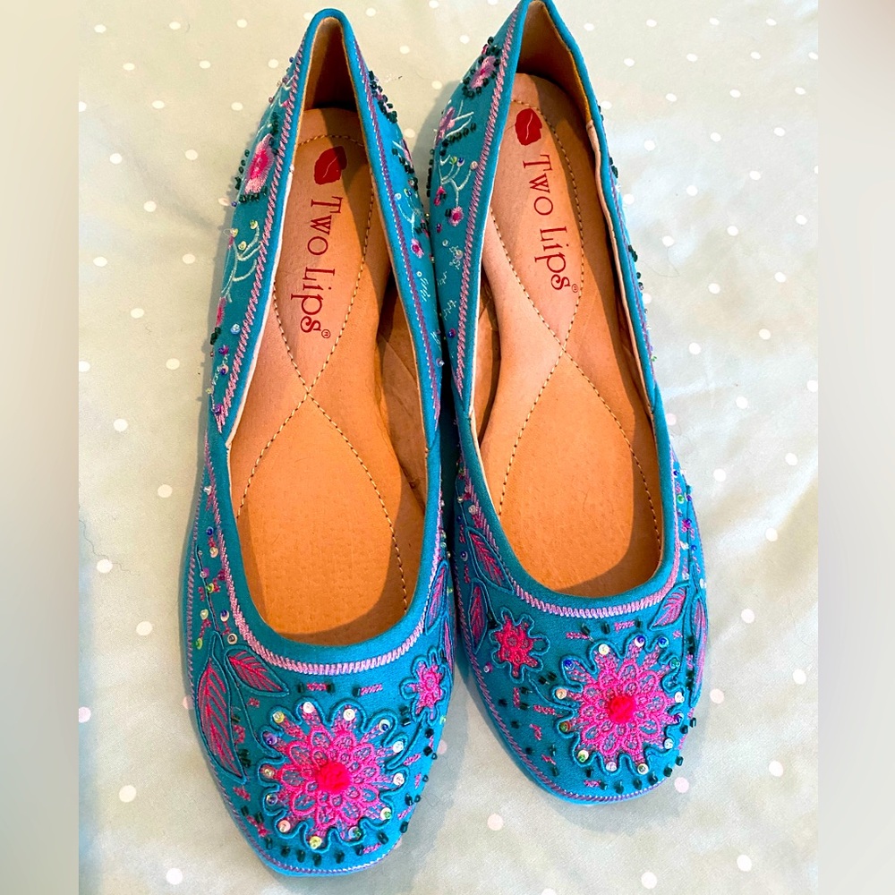 Two Lips Blue Floral Ballet Flats